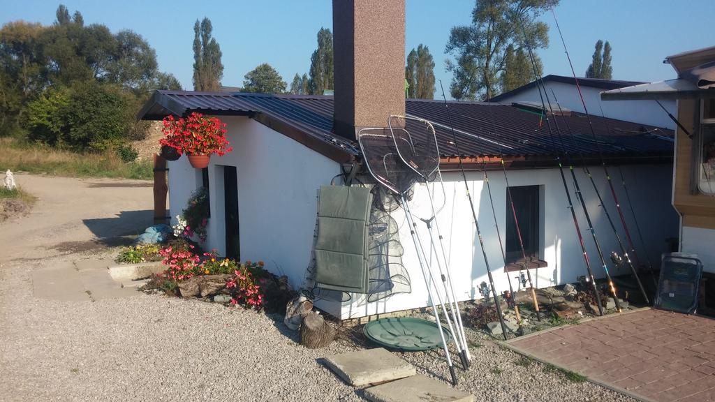 Domek Gloria Nad Jeziorem Zywieckim Exterior foto